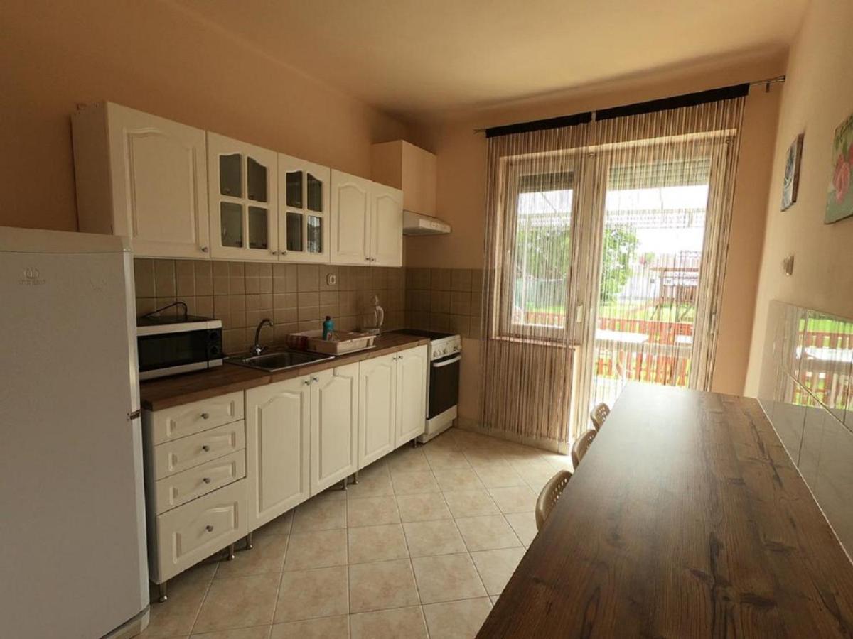 Pandora Pool Apartman Hajduszoboszlo Bagian luar foto